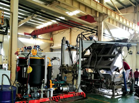 91视频网址入口二組份（fèn）高壓（yā）發泡機